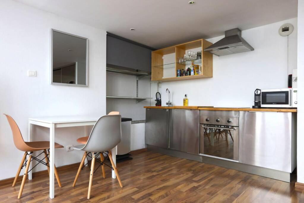 Ideal Pros Et Tourisme - Le Loft De Guise Avec Parking Prive Apartamento Nancy Exterior foto